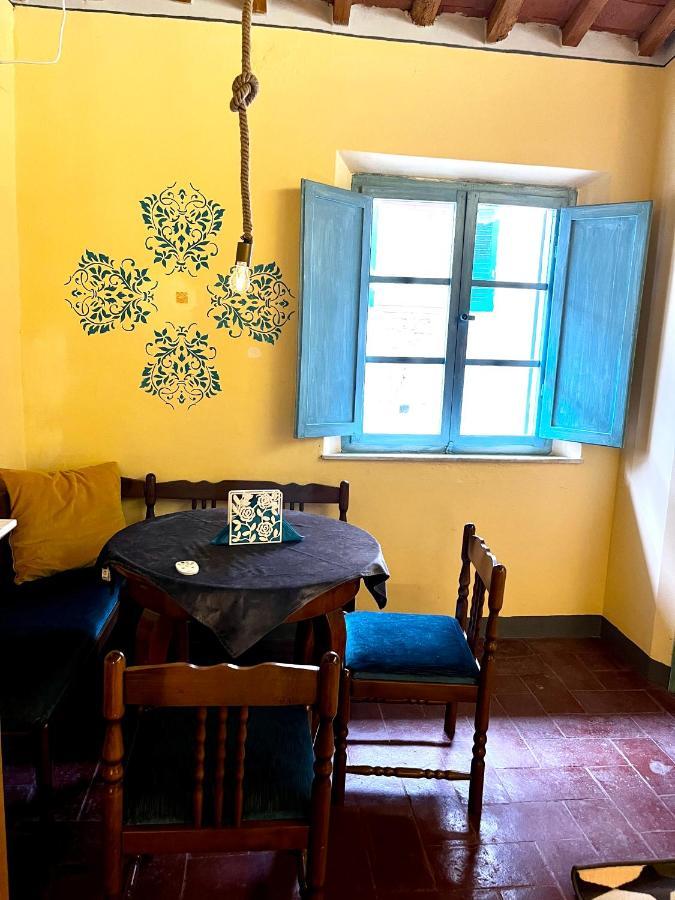 Turquoise Rose Apartment Peccioli ภายนอก รูปภาพ