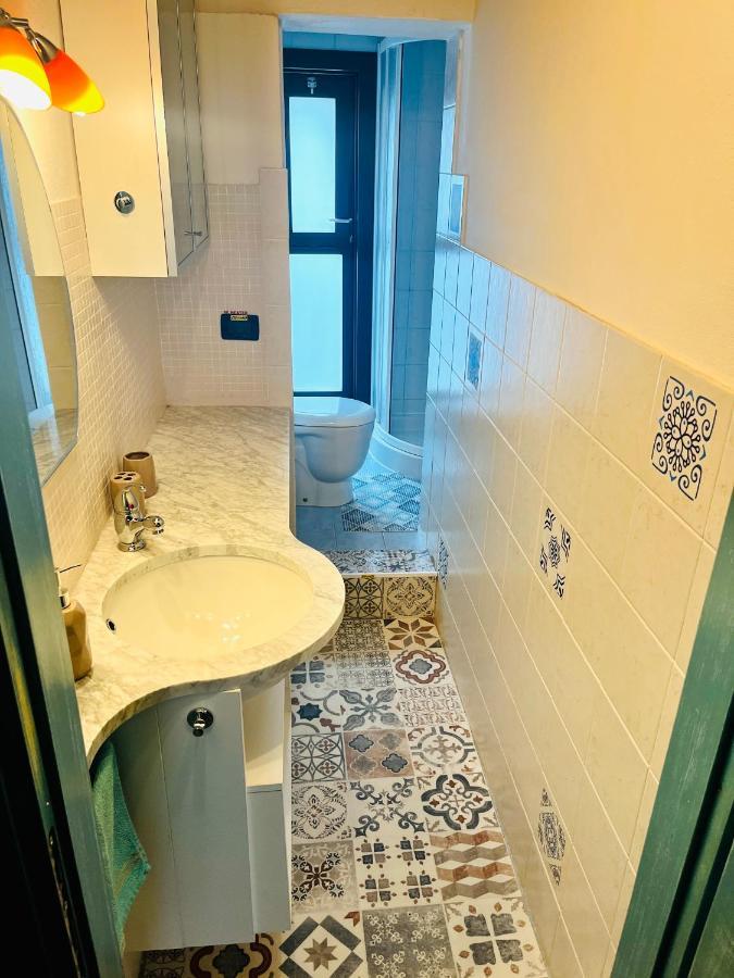 Turquoise Rose Apartment Peccioli ภายนอก รูปภาพ